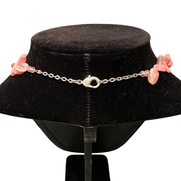 PINK OPAL PERUVIAN NUGGET’S TUMBLED AND CRYSTALS Delicate Pink Necklace 8 1/2” - Picture 4 of 10
